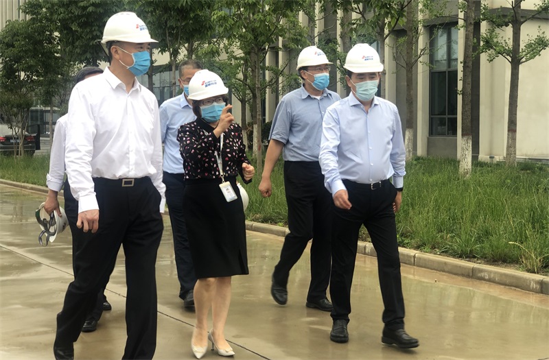 ����ʡʡ�������С��������г�����Զһ�е��и�������ʱ���������ǲ�����z6mg��ҵ԰