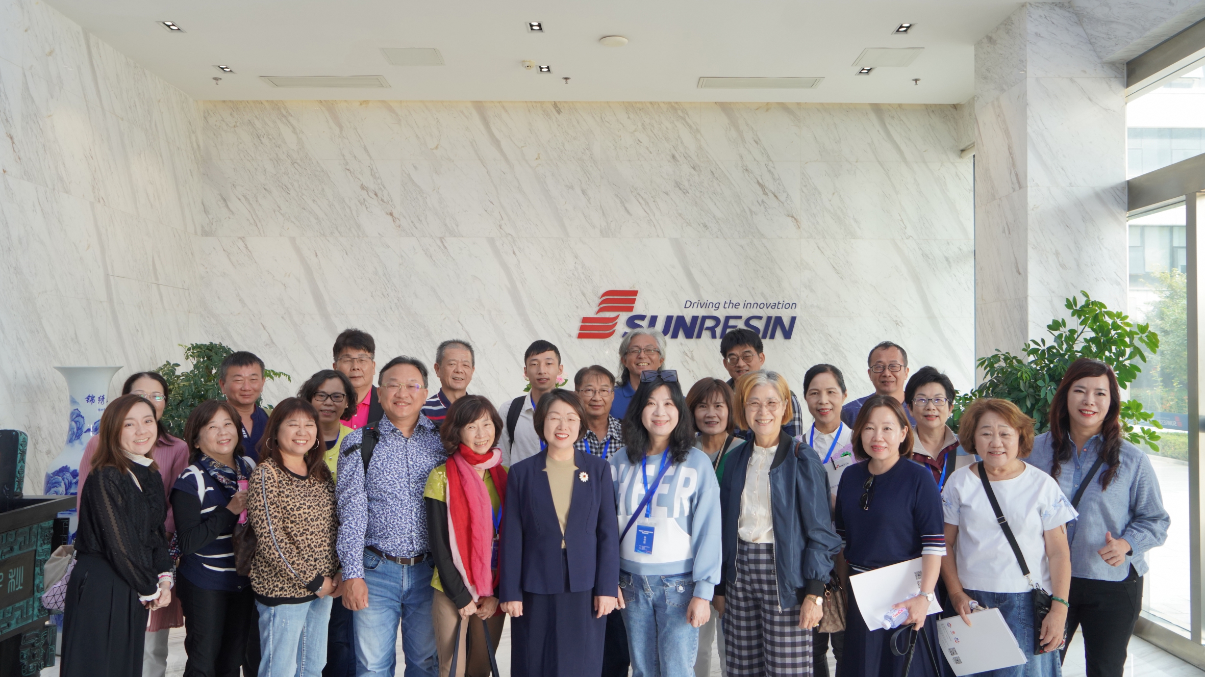 ݷݷ����������ӳ������