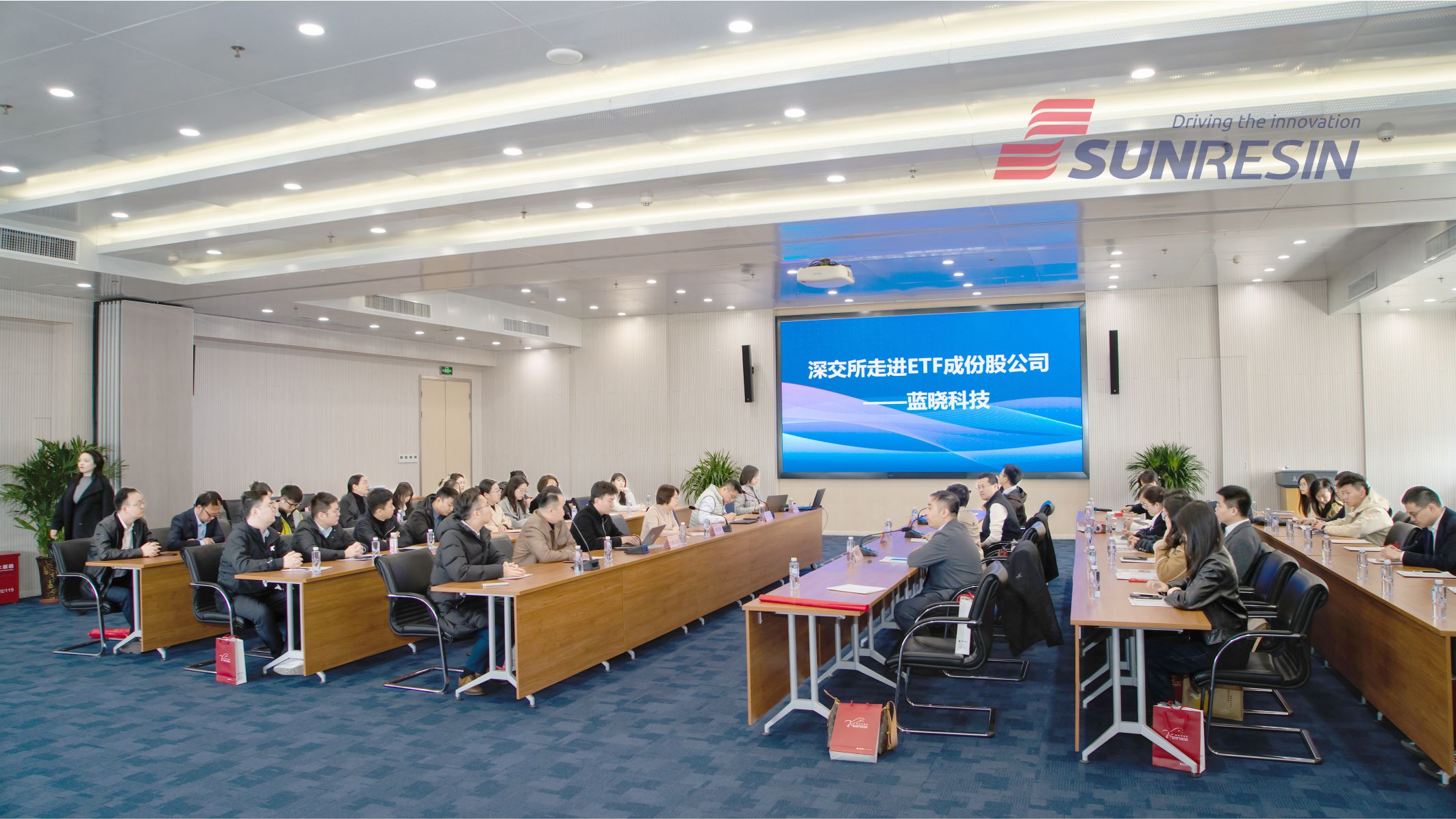 ����߽�ETF���عɹ�˾��������ʱ���������ǲ�����z6mg�Ƽ��˶��ֳɾ���